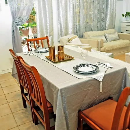 Garden House/thessaloniki/wifi شقة سالونيك
