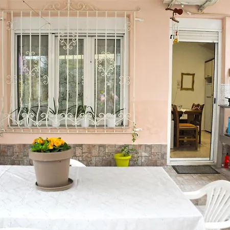 Garden House/thessaloniki/wifi * Thessaloniki